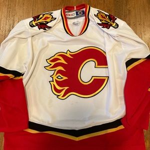 2003-04 Calgary Flames CCM White Jersey with Blasty Shoulder Patch